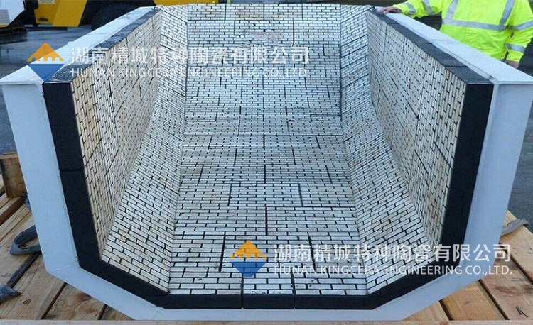 Z6尊龙耐磨陶瓷内衬设备